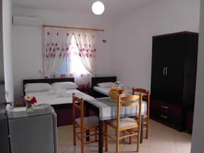 Family Hotel Haruni - Image 3