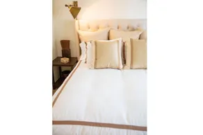 Oakwood At 118 Huntington Avenue - Image 2