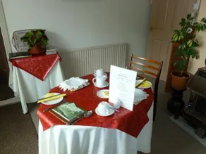 Cor-Unum Bed & Breakfast - Image 3