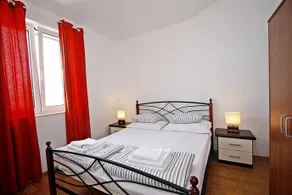 Holiday Home Julije - Image 4
