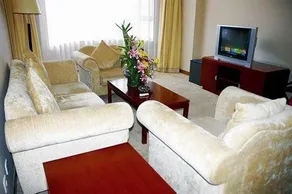 Junhui Jianguo Hotel - Image 5