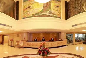 Shanhu Hotel Guilin - Image 2