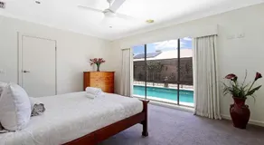 The Grand Holiday House - Image 3