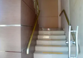 Gerens Hotel - Image 2