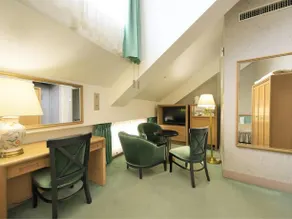 Koumi Re Ex Hotel - Image 4