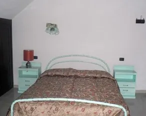 Spina - Image 5