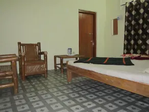 Aranyakjungal Camp - Image 2