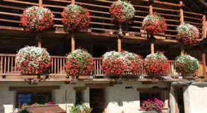 Wongade Chambres D'Hotes E Restaurant - Image 2