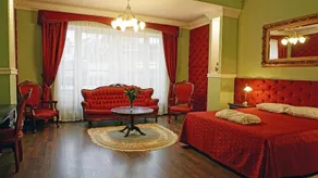 Eiropa Deluxe Hotel - Image 5