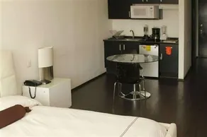 The Luxury Hotel - Image 3