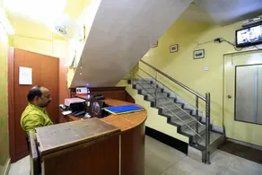 Swagatam International Guest House by OYO Rooms - Image 5