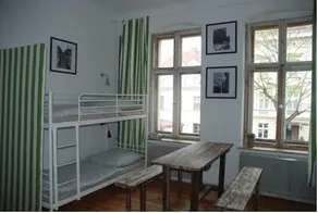Hostel Dortu 65 - Image 3