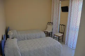 B&B Italia - Image 5