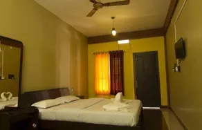 Hotel Vedanta Wake Up - Wayanad - Image 5