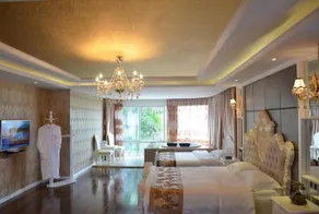 Warmness Hotel - Image 3