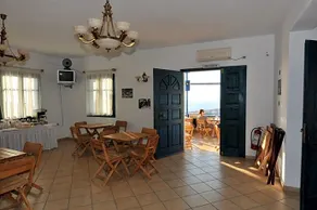 Aeolos Hotel - Image 4