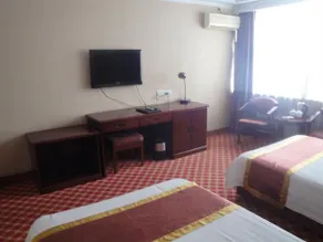 New-Mart Hotel - Image 4