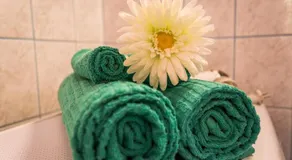 Green Apartment Budapest - Image 4