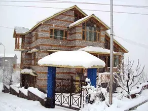 Hotel Cloud 9 Manali - Image 2