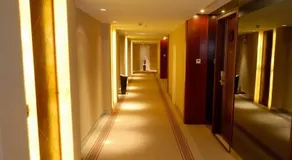 Luoyang Quanjude Hotel - Image 5