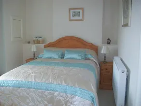 Chesterfield House - Image 4