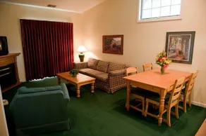 Hidden Valley Inn - Image 3