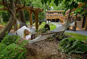 The Savary Island Resort - Image 3