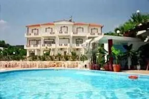 Villa Pouloudia - Image 2