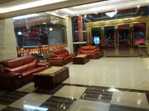 LONGBAIHUI HOTEL - Image 4