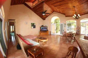 Villa Gullwing - Image 2