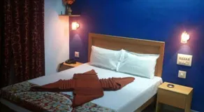 Palace Guest House - Image 4