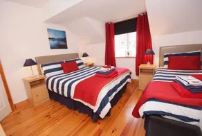 Killarney Holiday Home Luxury by Lakes - Image 4