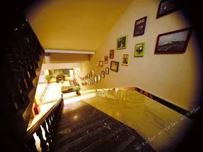 Huayu Hotel - Image 4