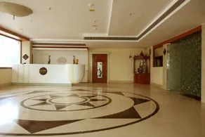 OYO Premium Pal Road - Image 2