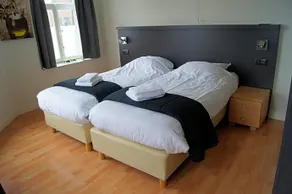 Oranje Hotel - Image 2