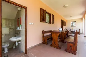 House AT - Image 4