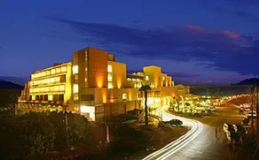 Triton Bay Saltwater Hot Spring Resort - Image 2