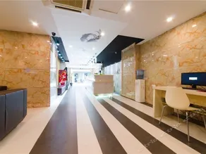 Elan Hotel Hangzhou West Lake Wushan Square - Image 2