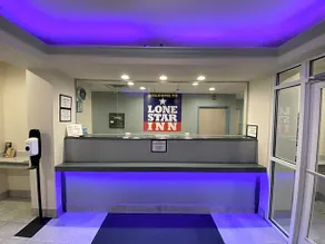 Americas Best Value Inn - Image 3
