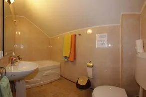 Pensiunea Sub Cetate la Matei - Image 4