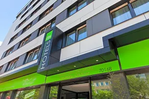 Novum Style Hotel Hamburg - Image 4