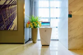 City Comfort Inn - Image 3