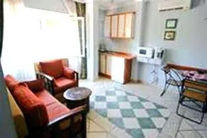 Domino Palace Hotel - Image 4