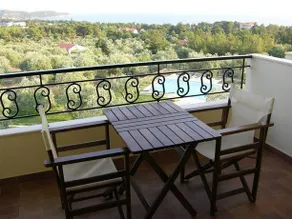 Feggari Hotel - Image 3