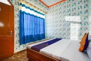 OYO 68471 Hotel Hill Star - Image 4