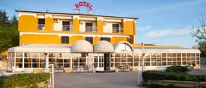 Hotel Zephyr - Plovanija - Image 3