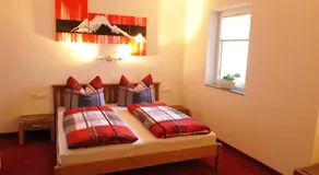 Apart Holiday - Image 2