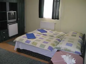 Napfeny - Image 3