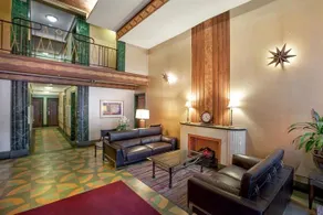 Midtown East Apartments by Globe Quarters - Image 3