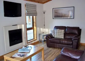 Jaybelle Grange Lodges - Image 4